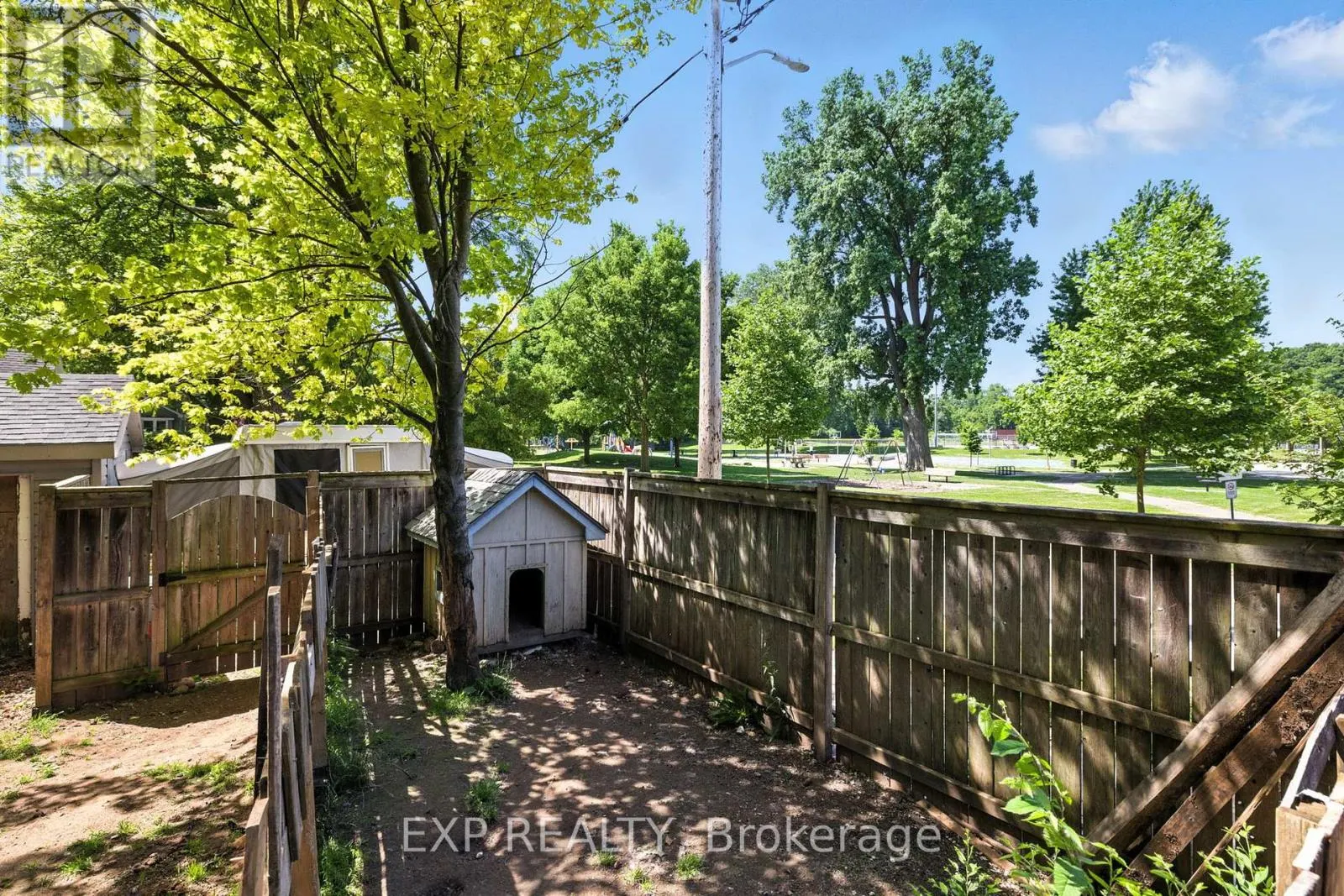 20 BARRINGTON AVENUE