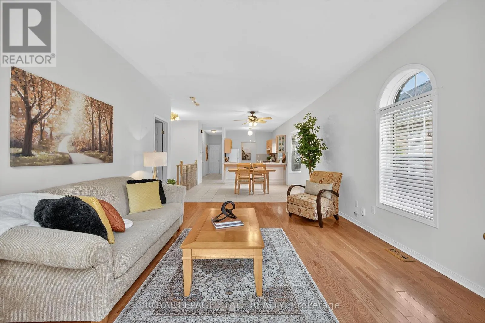 33 - 213 NASH ROAD S