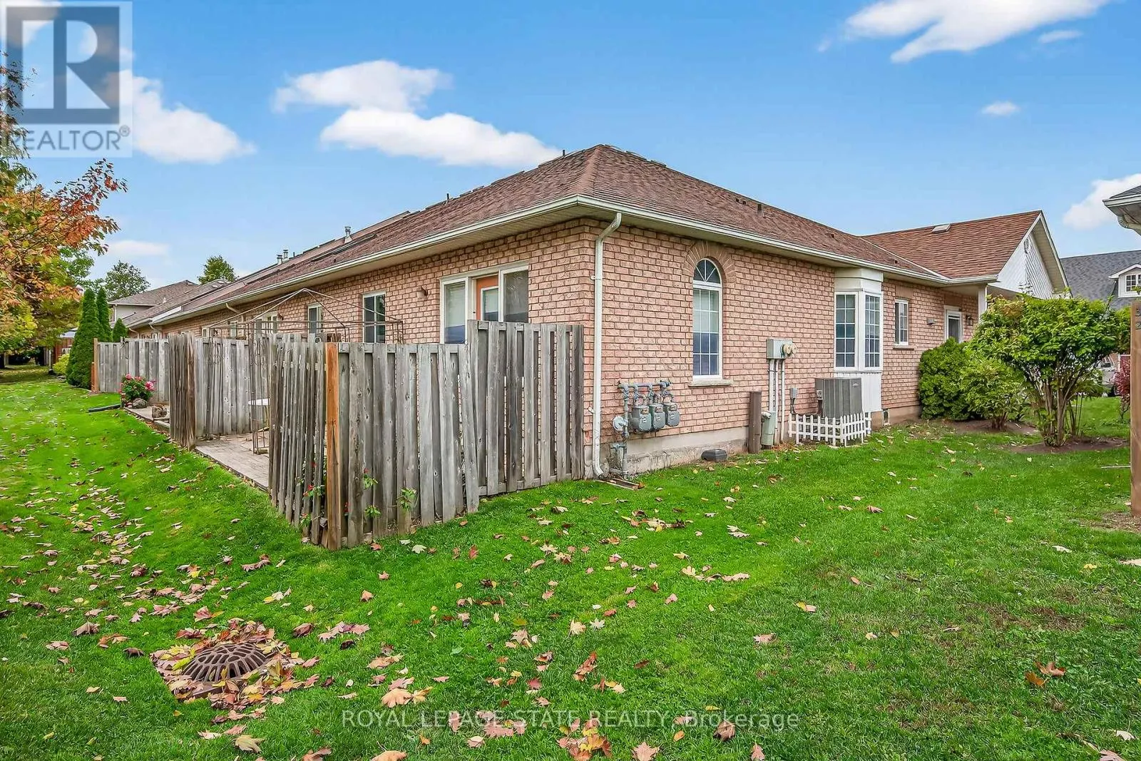 33 - 213 NASH ROAD S