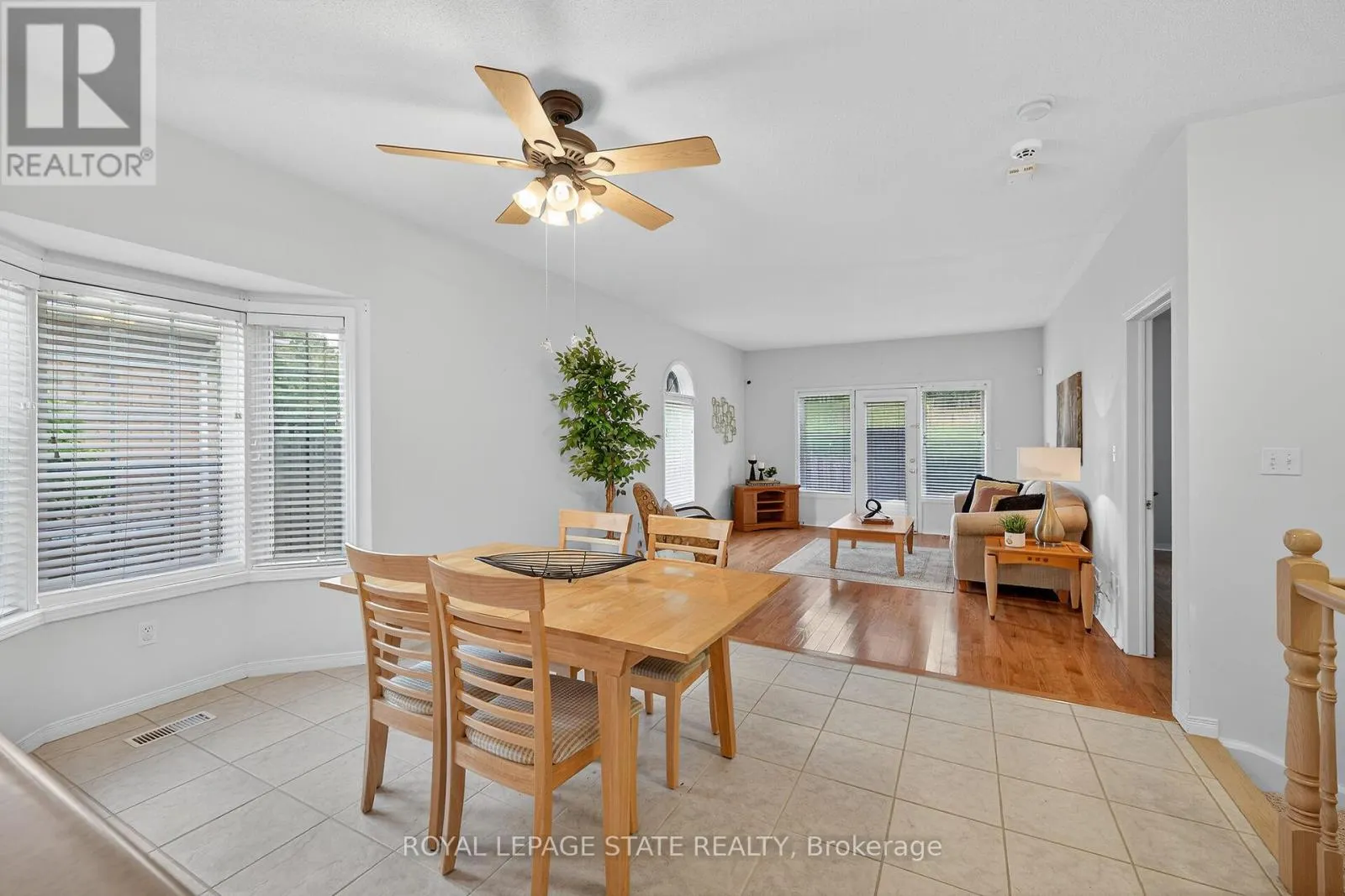 33 - 213 NASH ROAD S