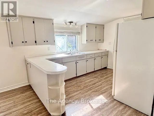 B - 45 WELLINGTON ROAD 124, #B