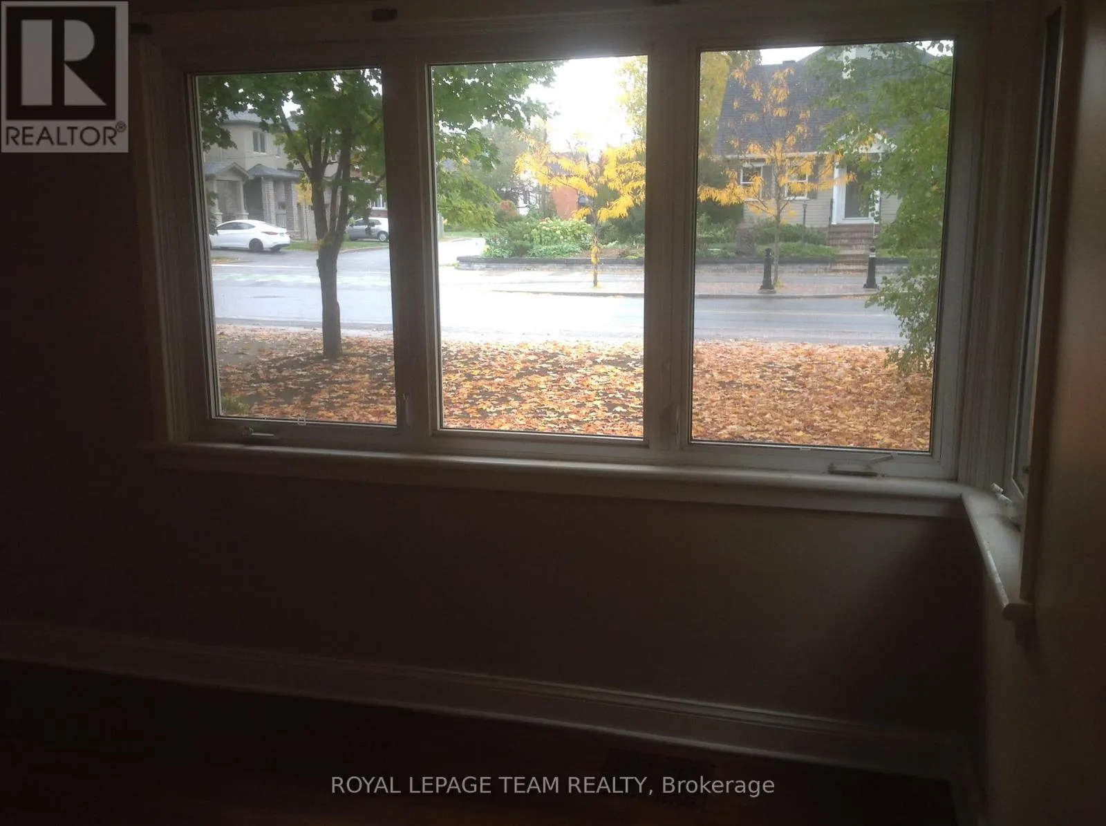 614 CHURCHILL AVENUE