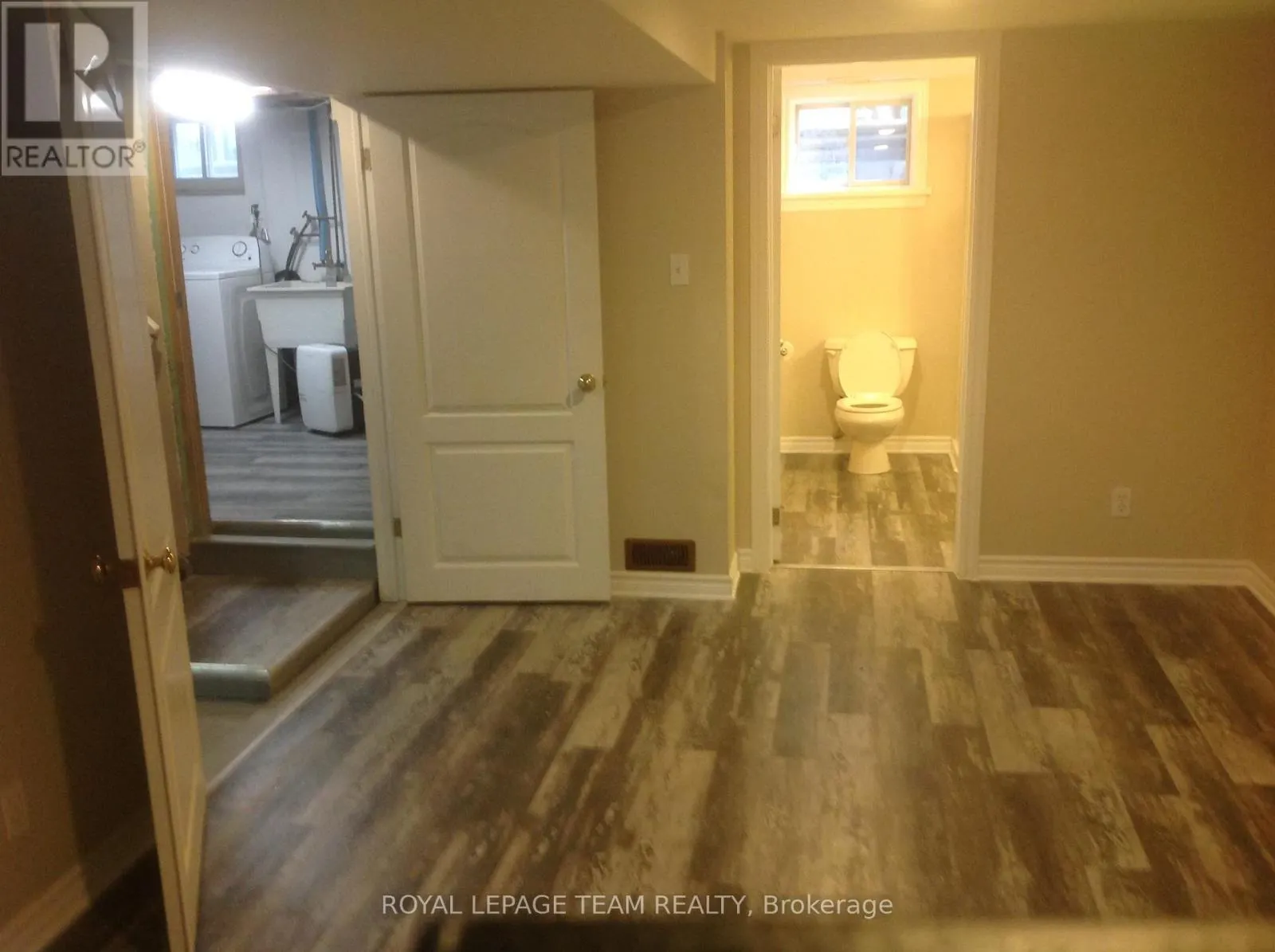 614 CHURCHILL AVENUE