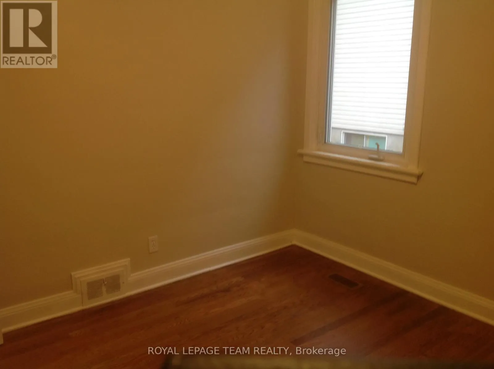 614 CHURCHILL AVENUE