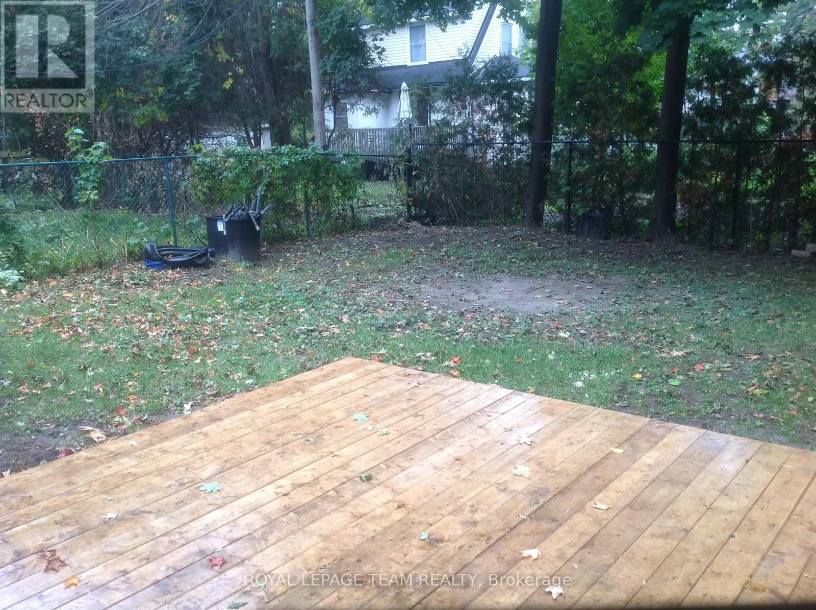 614 CHURCHILL AVENUE