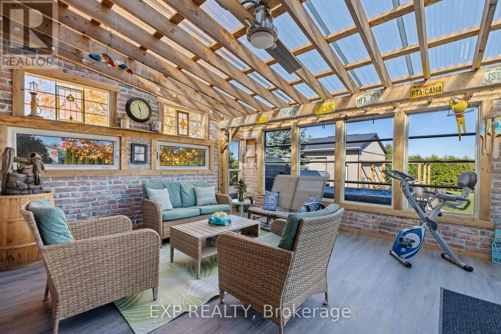 1637 WINDHAM 7, R. R. #3 ROAD