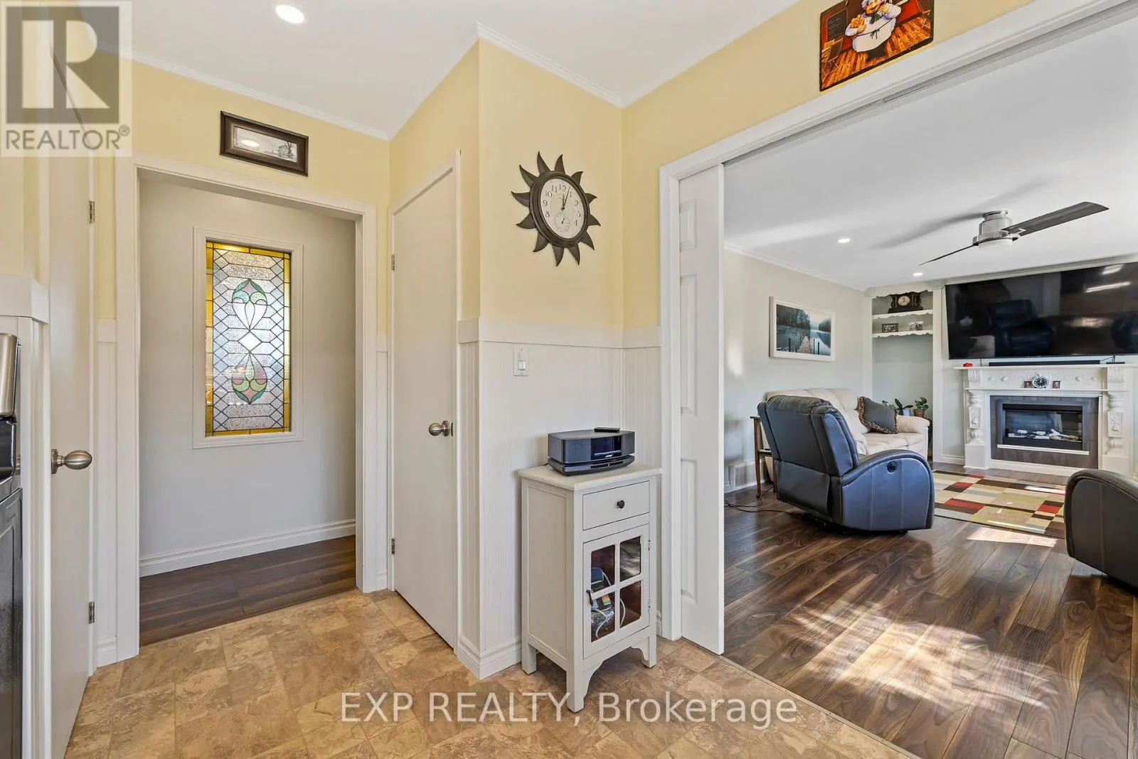 1637 WINDHAM 7, R. R. #3 ROAD