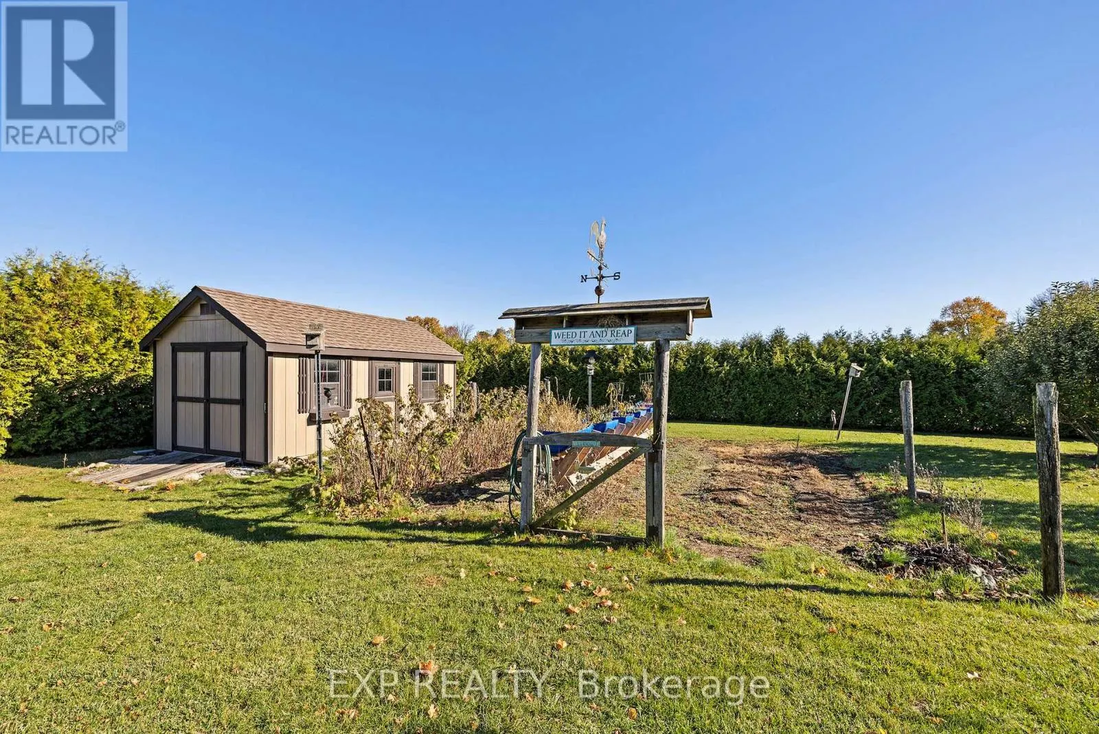 1637 WINDHAM 7, R. R. #3 ROAD