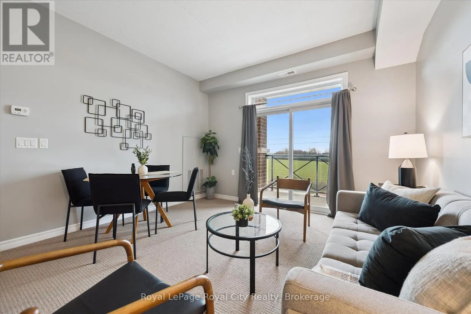 207 - 2 COLONIAL DRIVE, #207