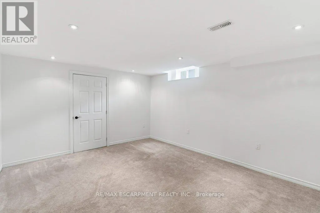 113 THORNLODGE DRIVE