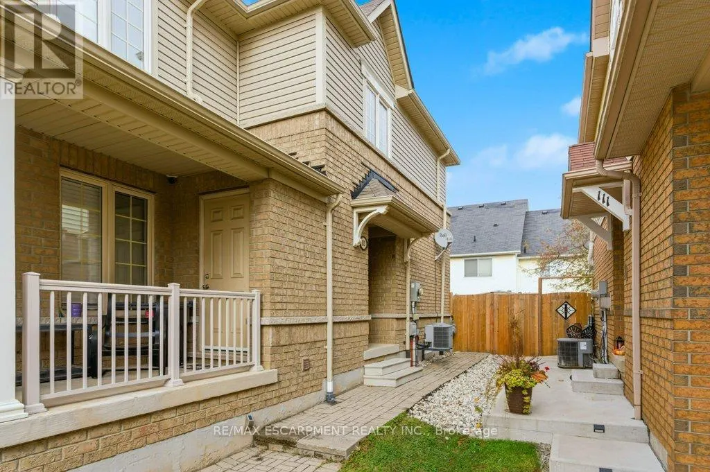 113 THORNLODGE DRIVE