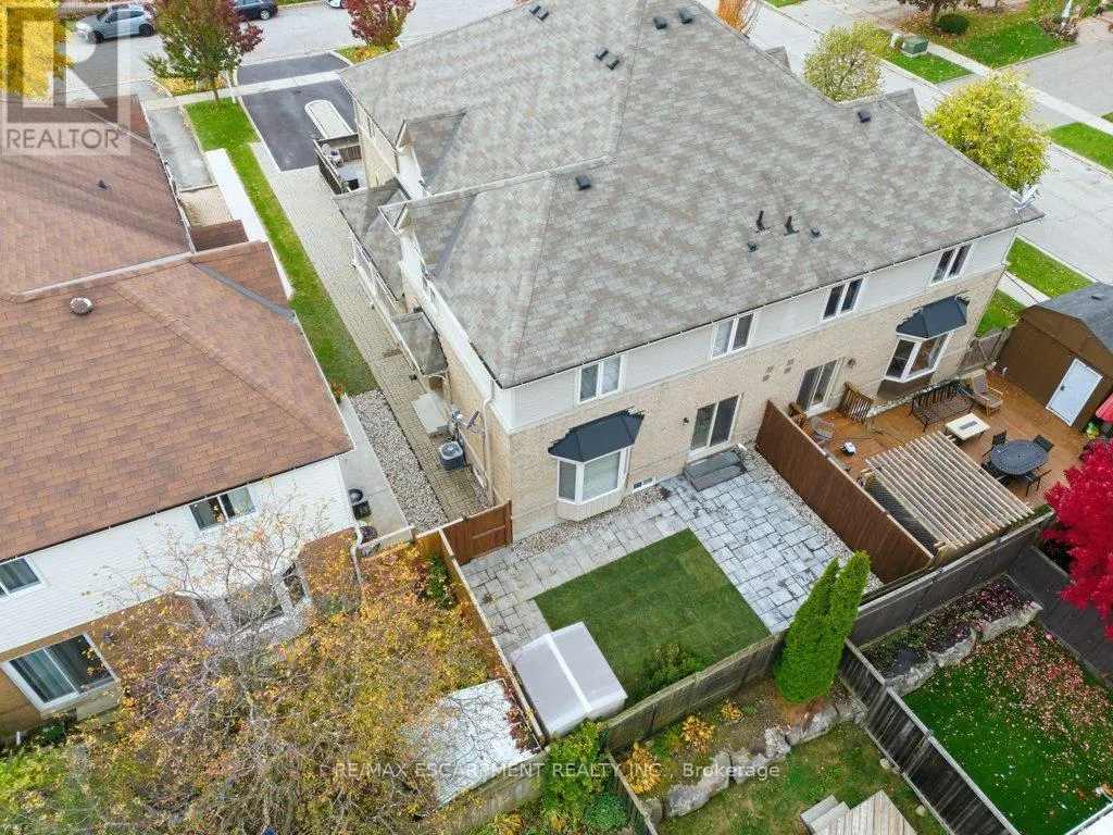 113 THORNLODGE DRIVE