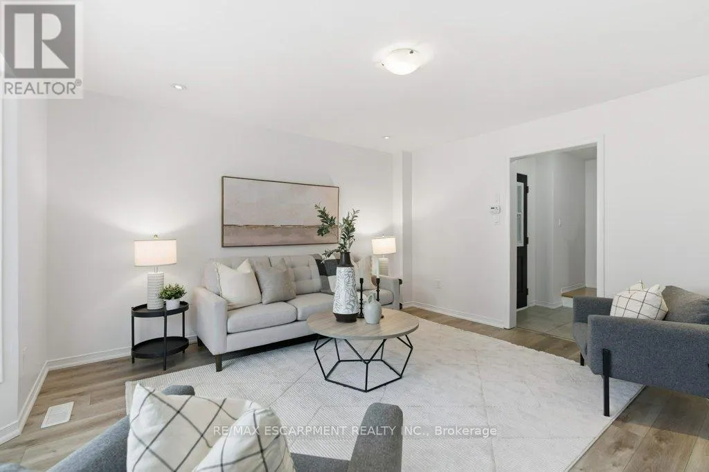 113 THORNLODGE DRIVE