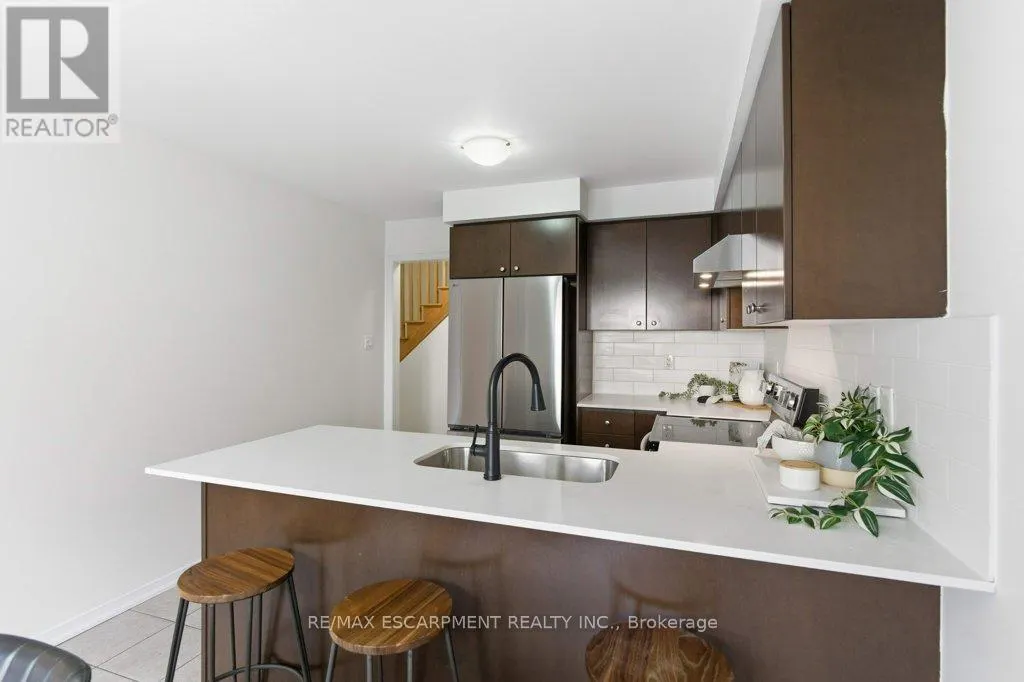 113 THORNLODGE DRIVE