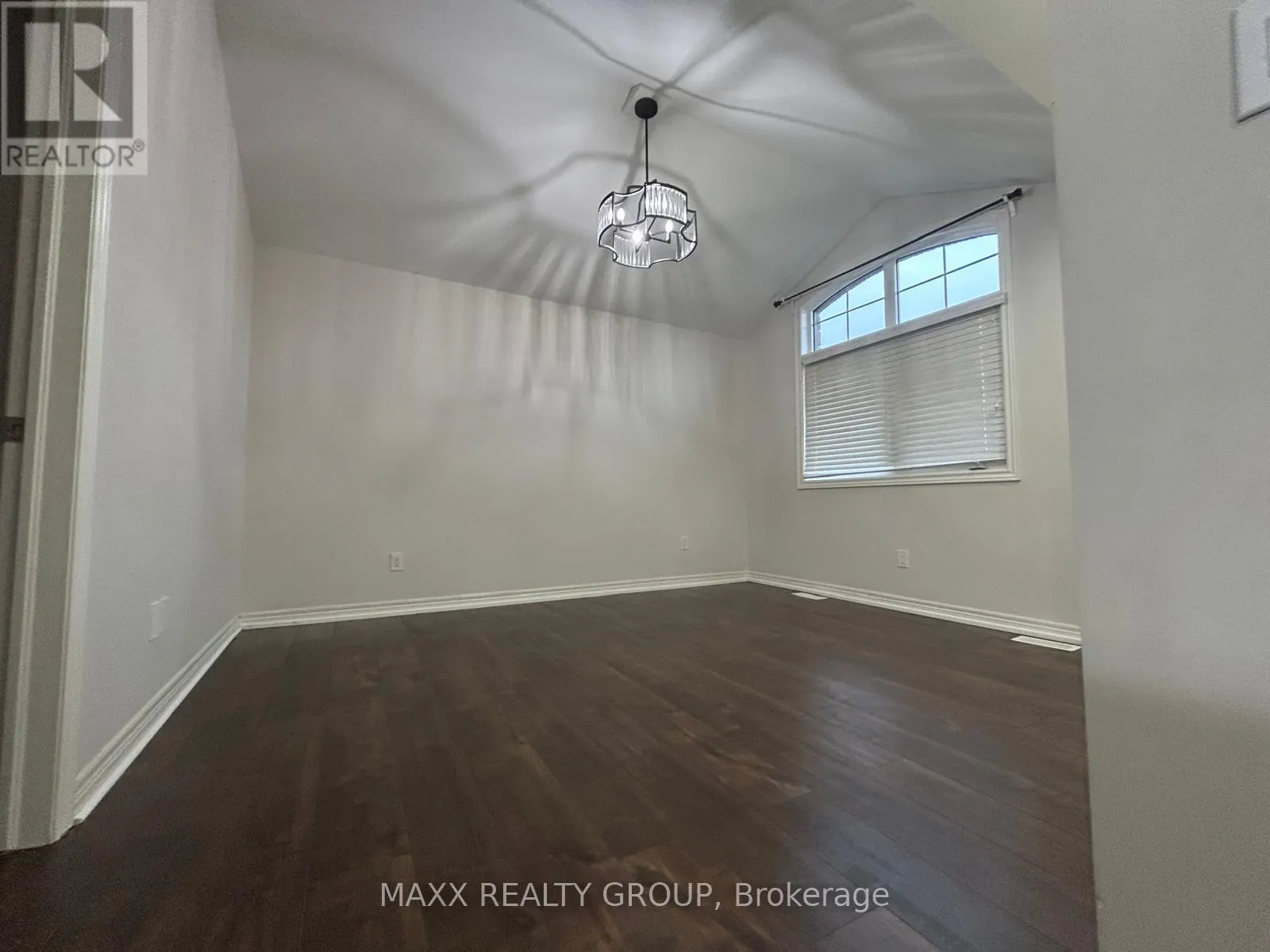 9334 SHOVELLER DRIVE