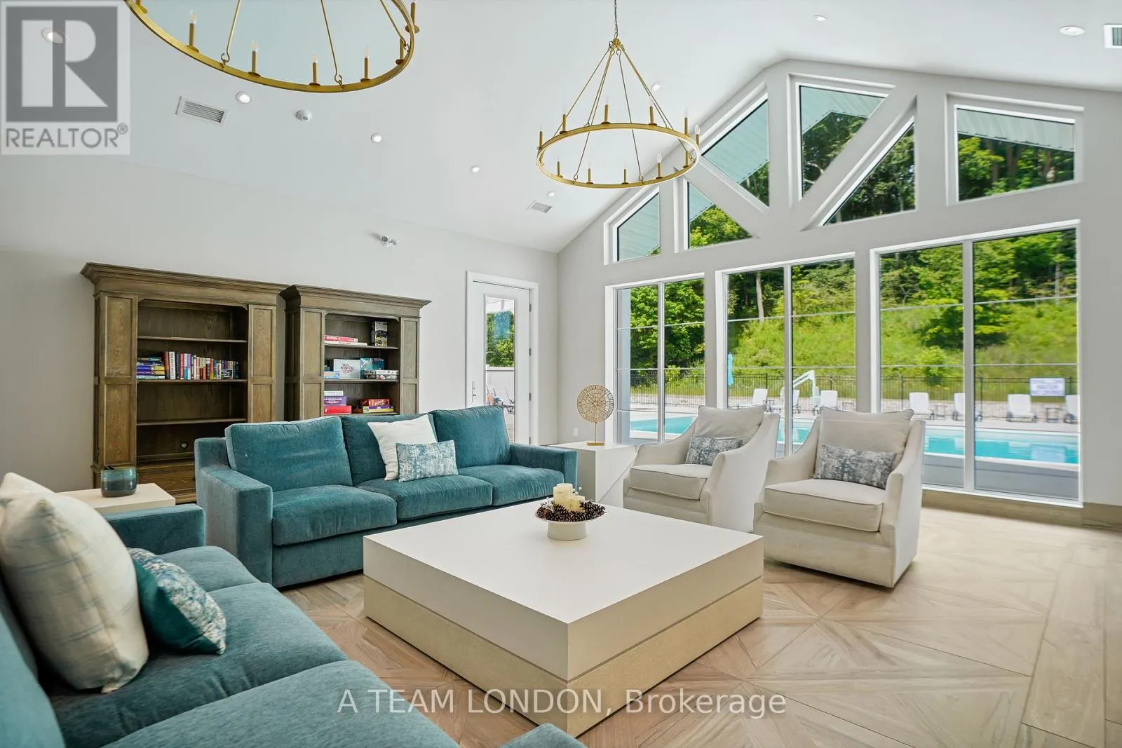 409 - 100 THE PROMENADE N, #409