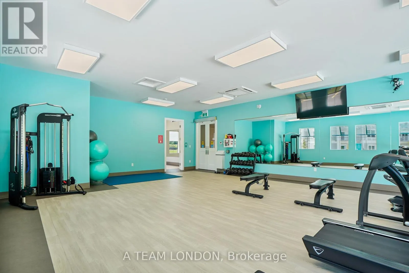 409 - 100 THE PROMENADE N, #409