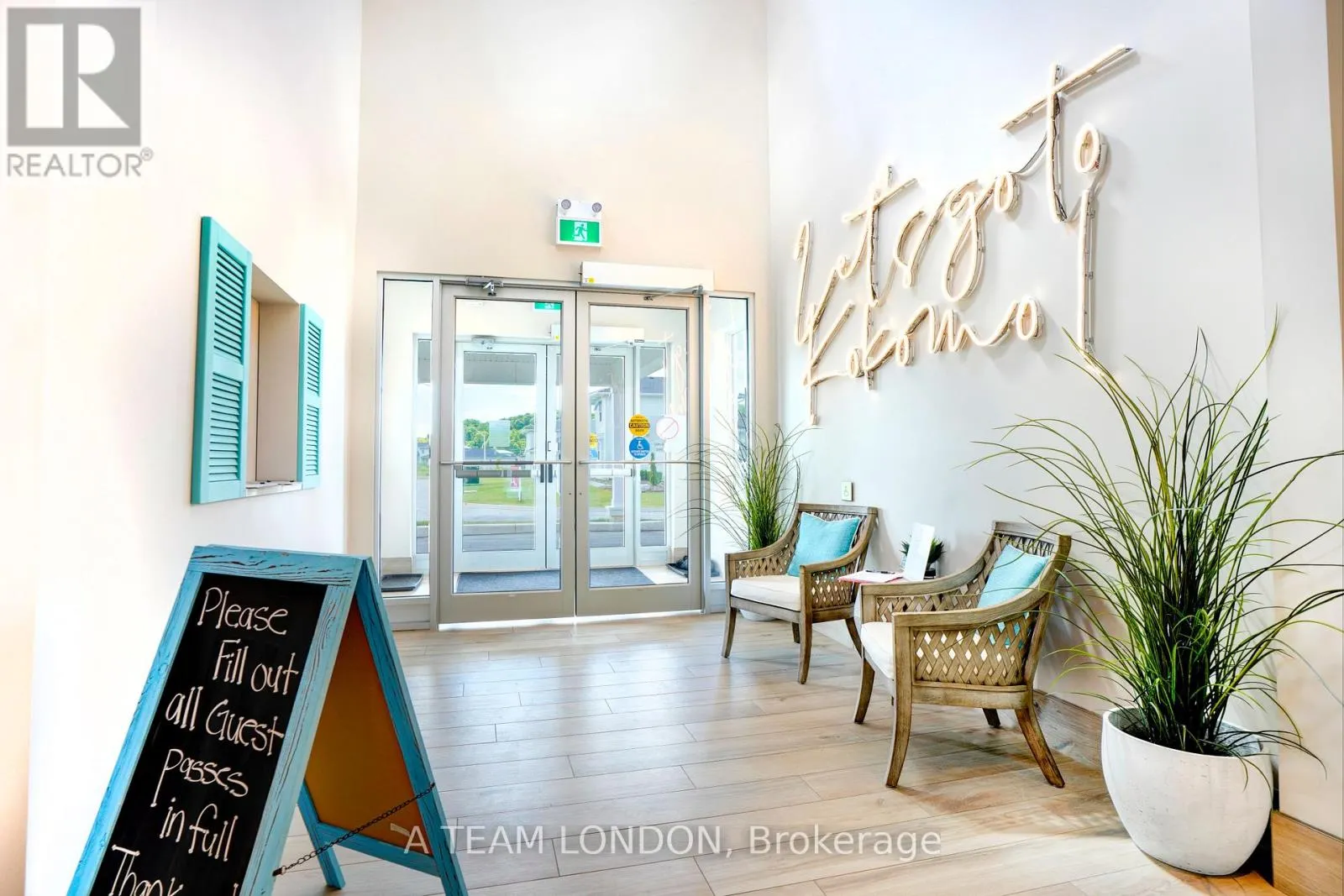 409 - 100 THE PROMENADE N, #409