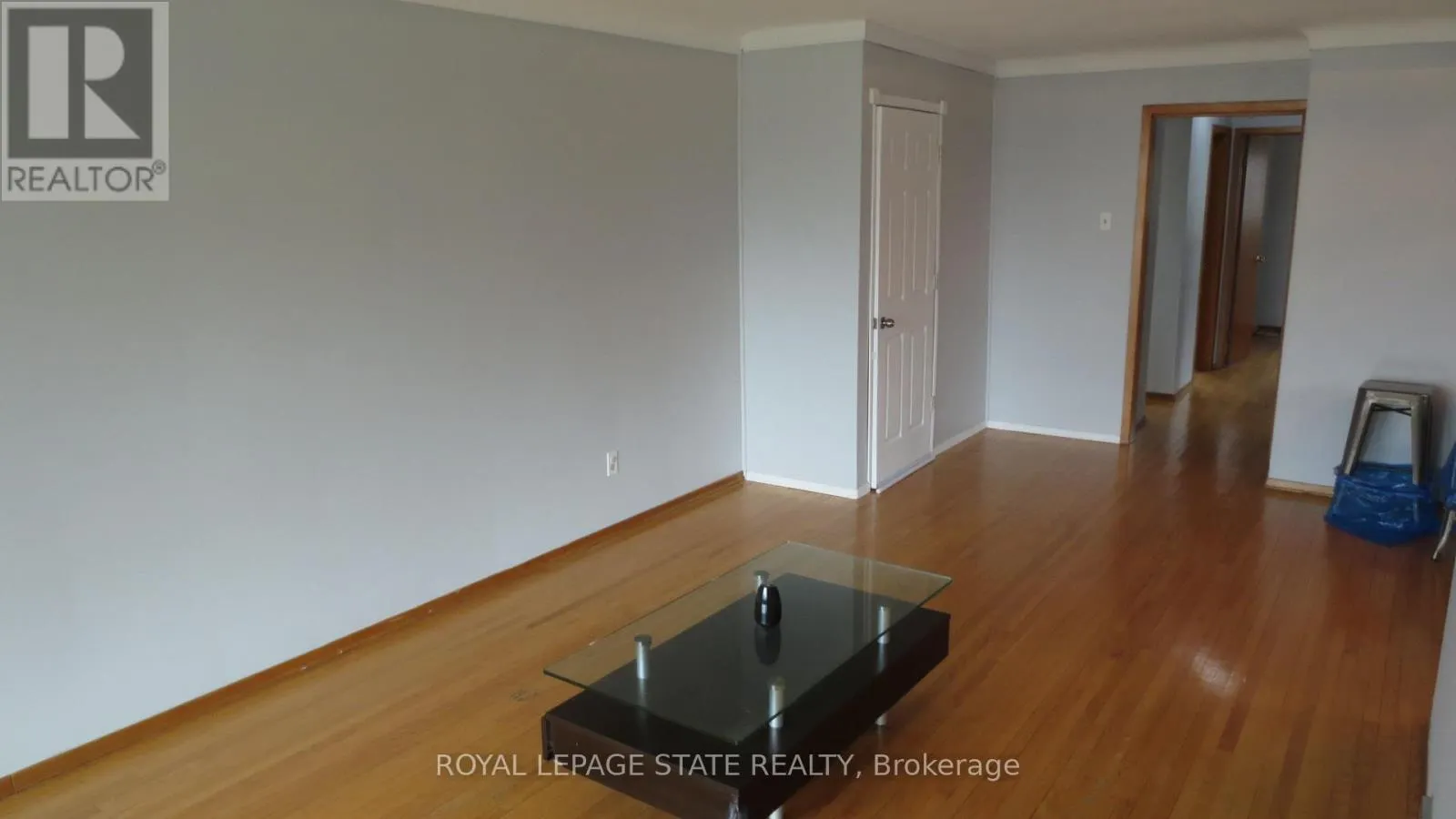 UPPER - 22 CATALINA DRIVE