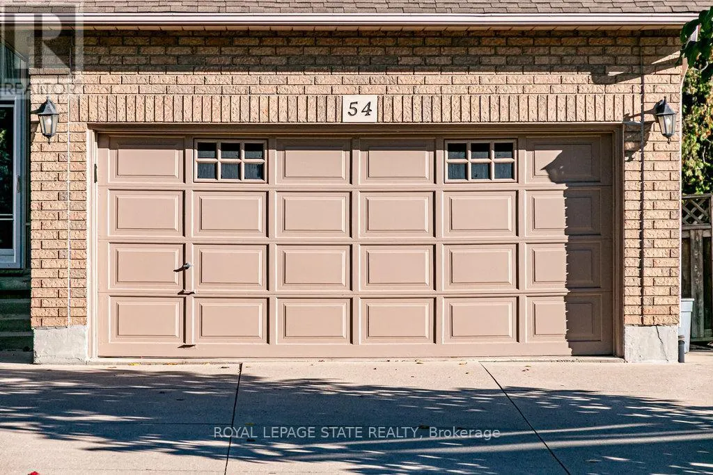 54 FALCONRIDGE DRIVE