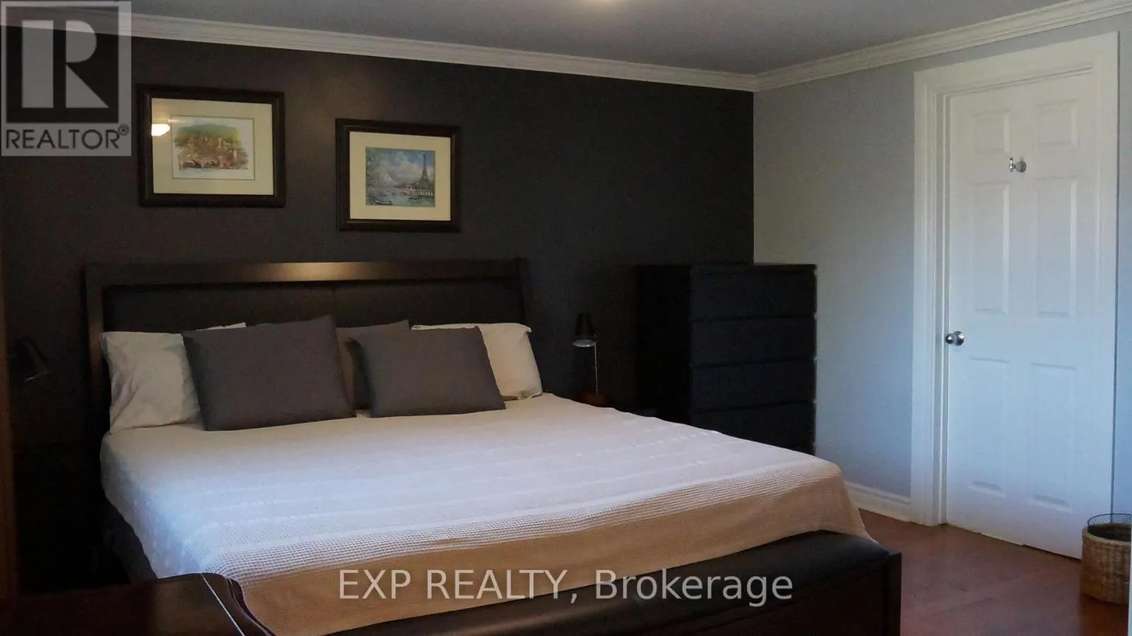 249 WHITELOCK STREET