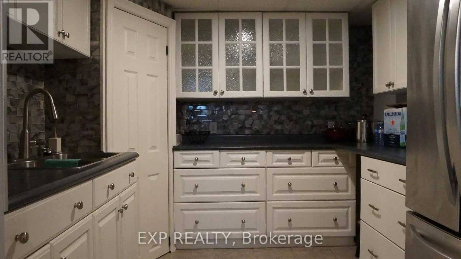 249 WHITELOCK STREET