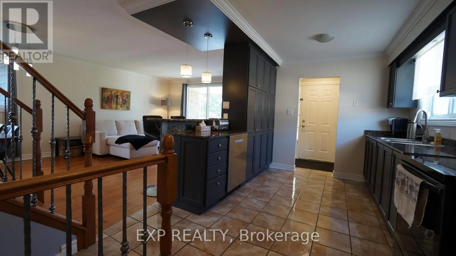 249 WHITELOCK STREET