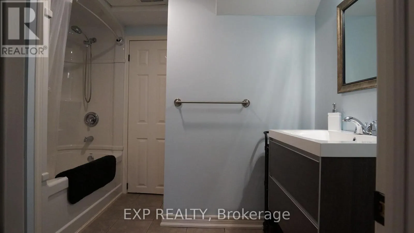 249 WHITELOCK STREET