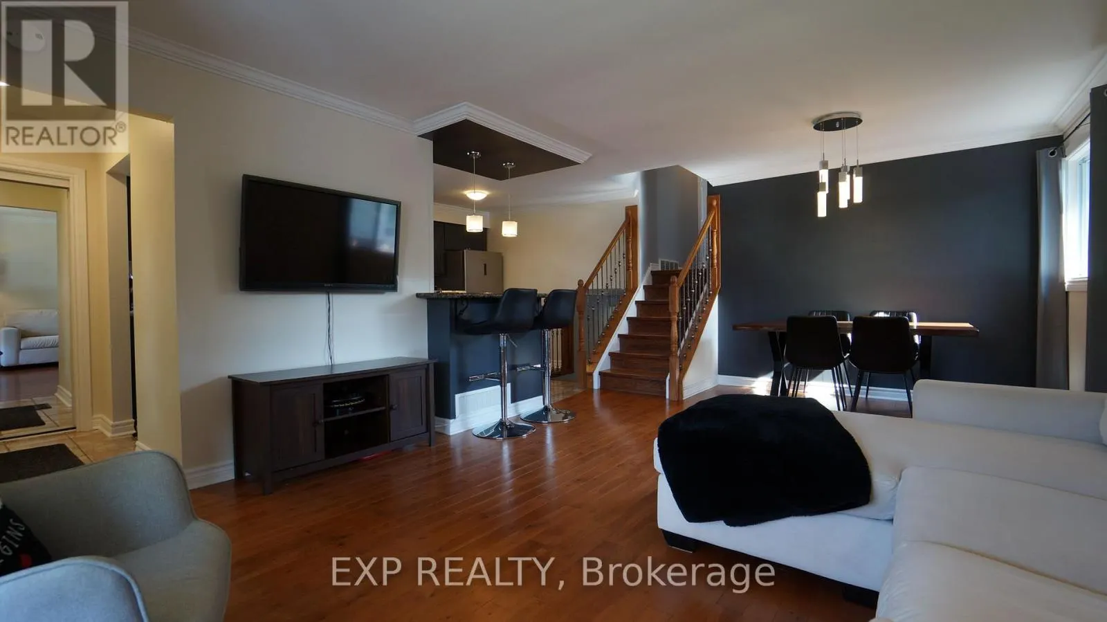 249 WHITELOCK STREET