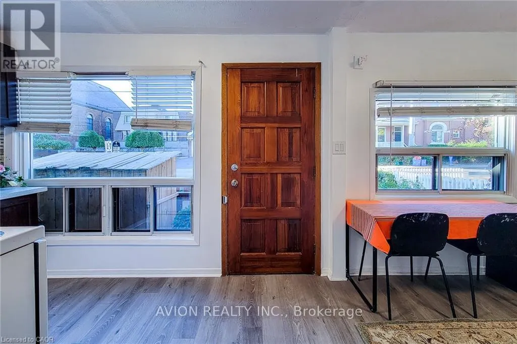 1 - 26 BARTON STREET W