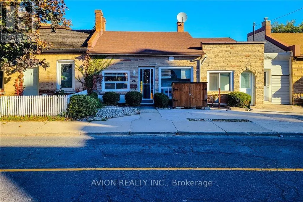 1 - 26 BARTON STREET W