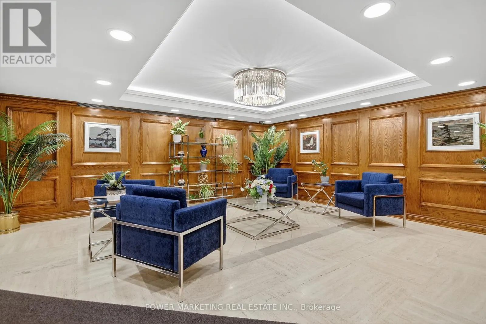 2806 - 500 LAURIER AVENUE W