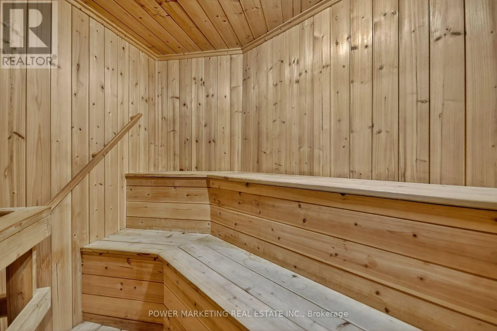 2806 - 500 LAURIER AVENUE W