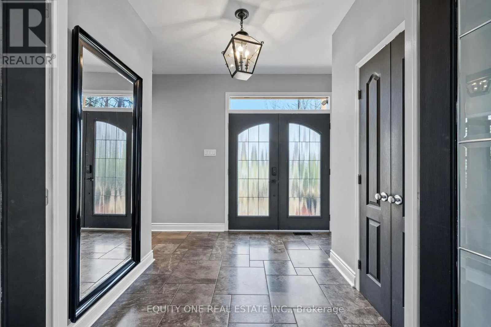 133 ARBOURBROOK BOULEVARD