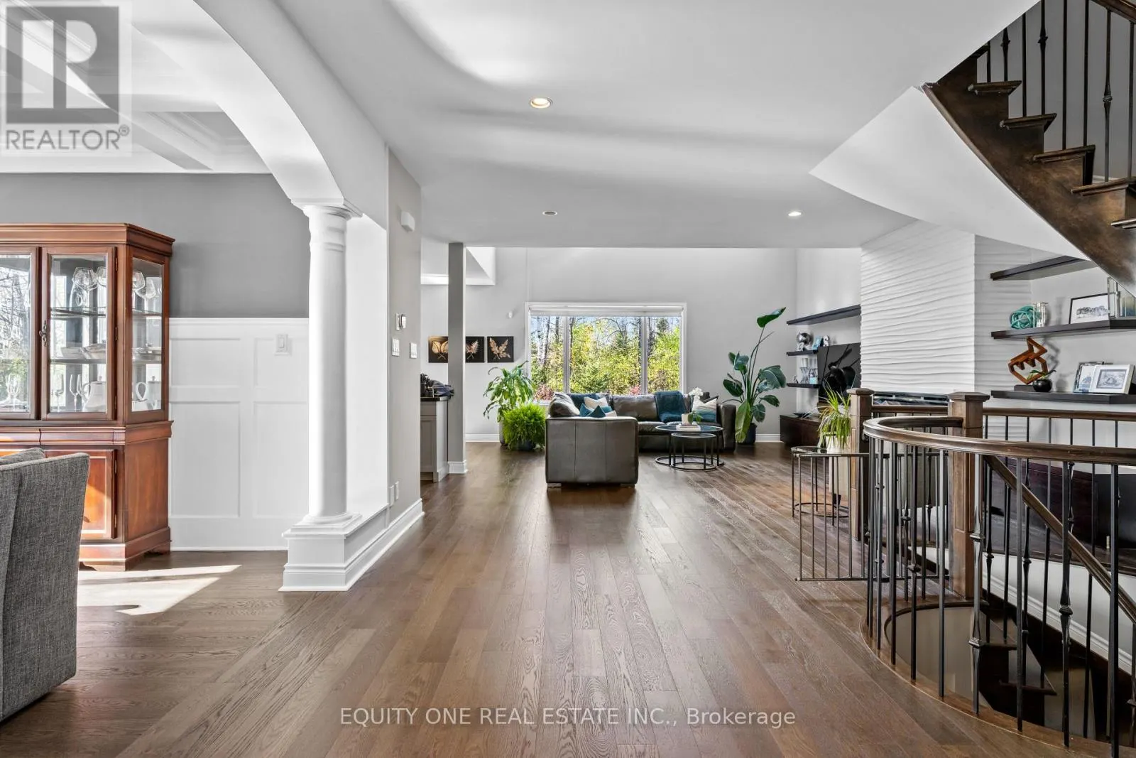 133 ARBOURBROOK BOULEVARD