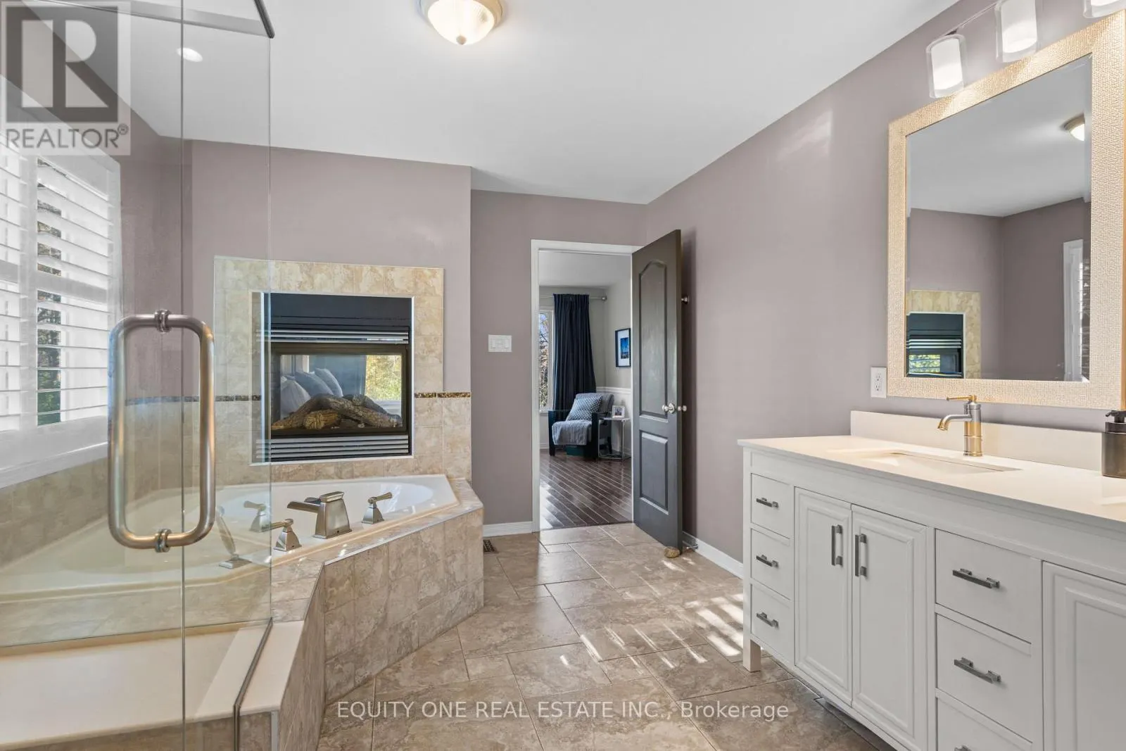 133 ARBOURBROOK BOULEVARD