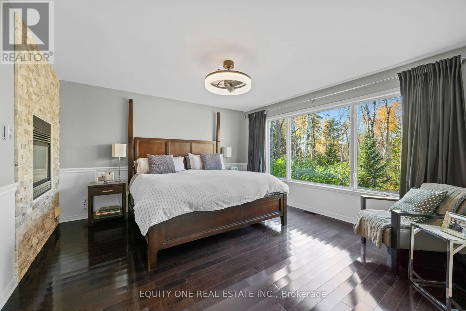 133 ARBOURBROOK BOULEVARD