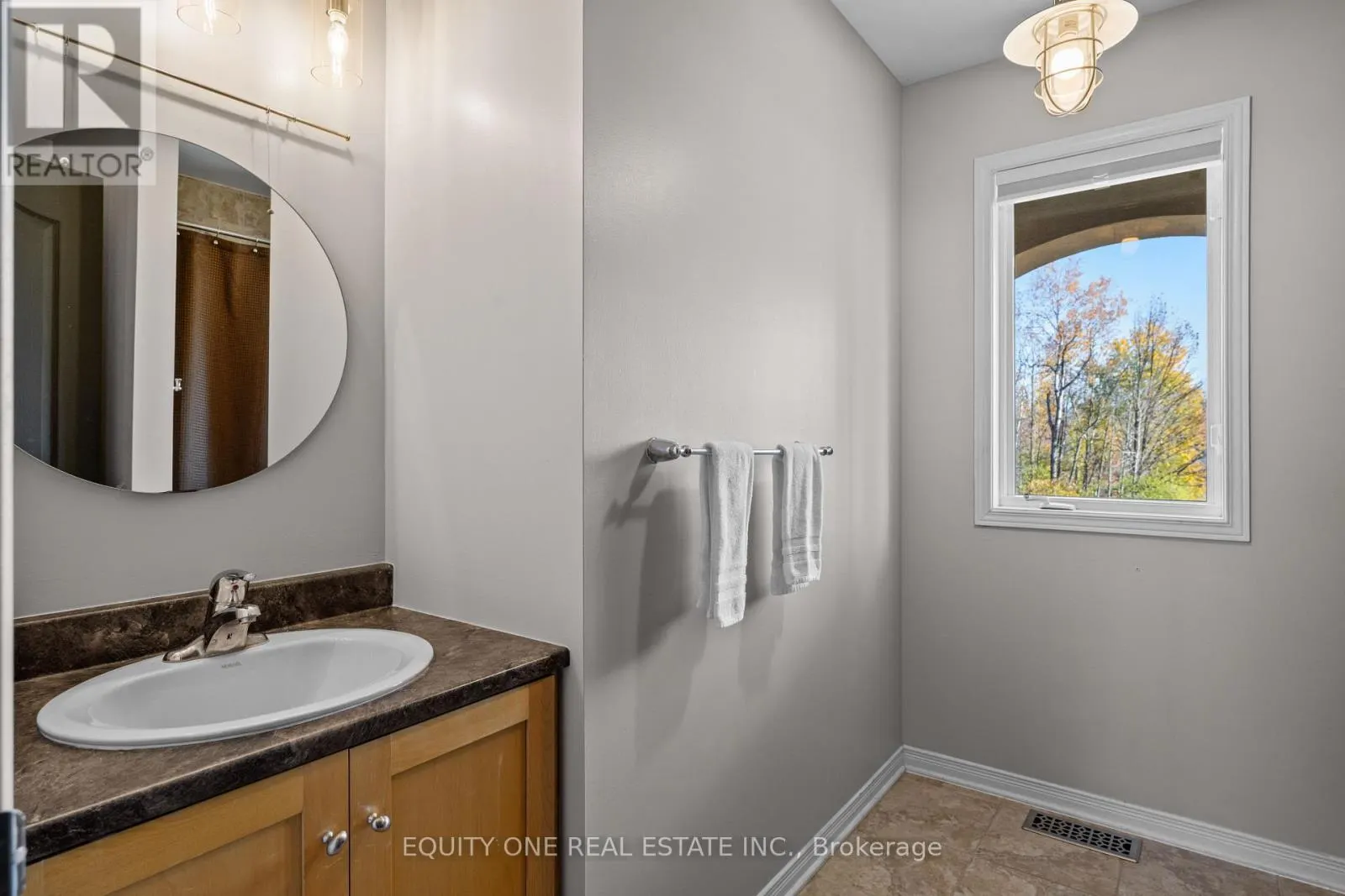 133 ARBOURBROOK BOULEVARD