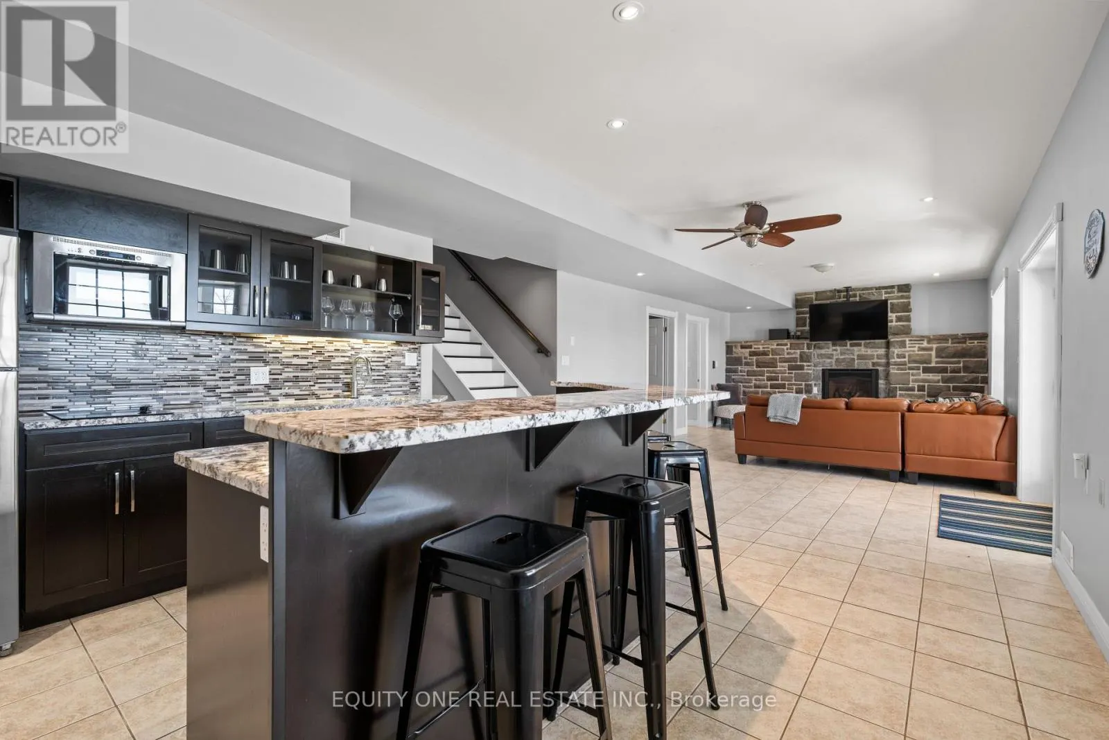 1099C POLAR BEAR LANE