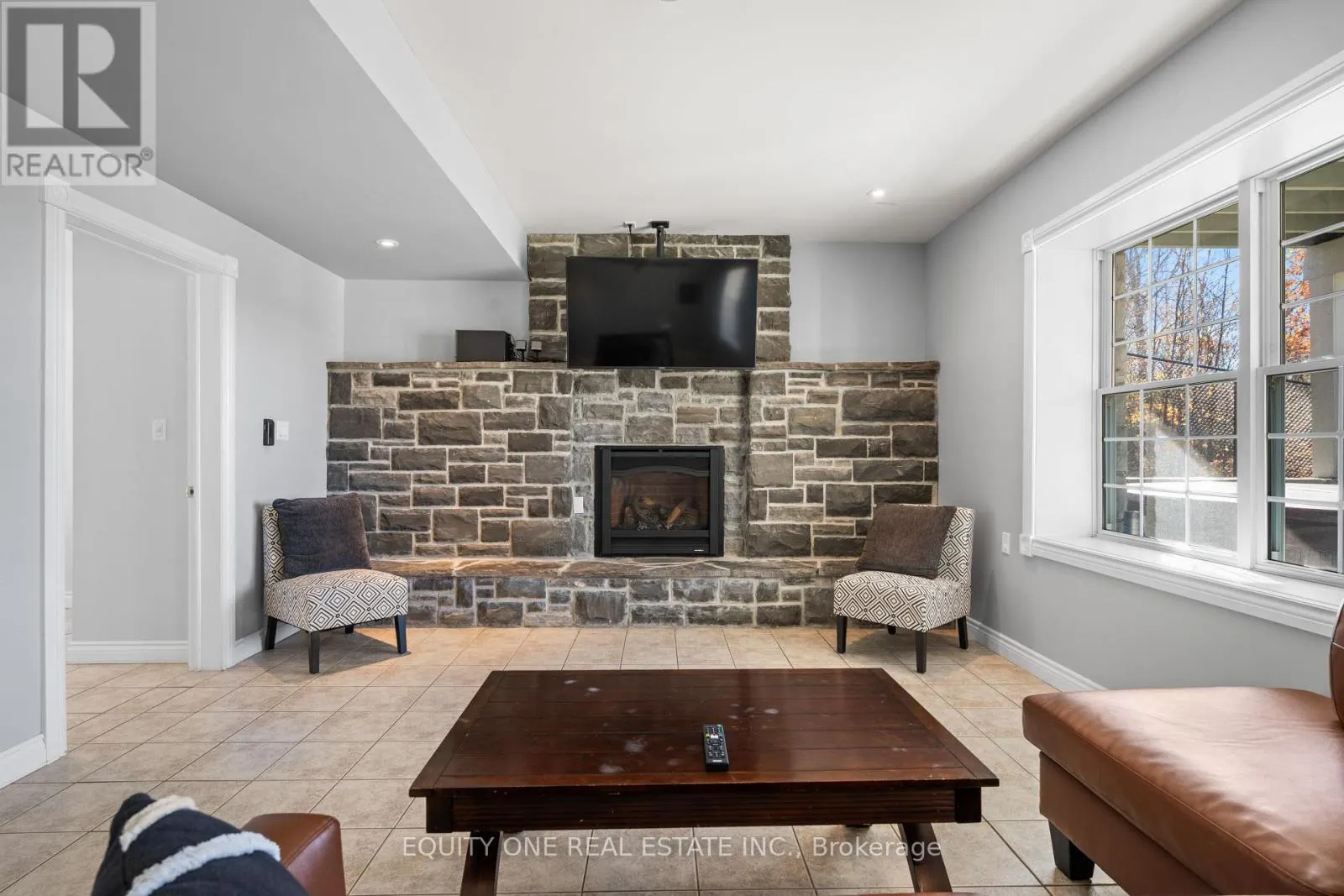 1099C POLAR BEAR LANE