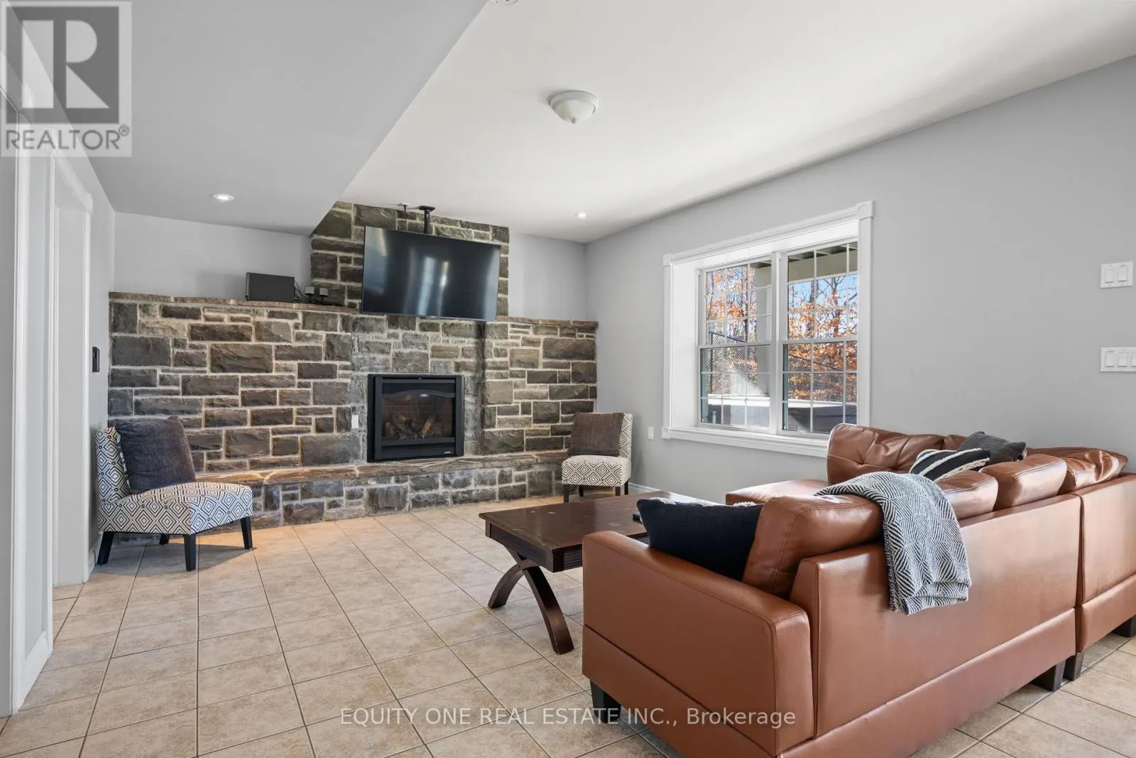 1099C POLAR BEAR LANE