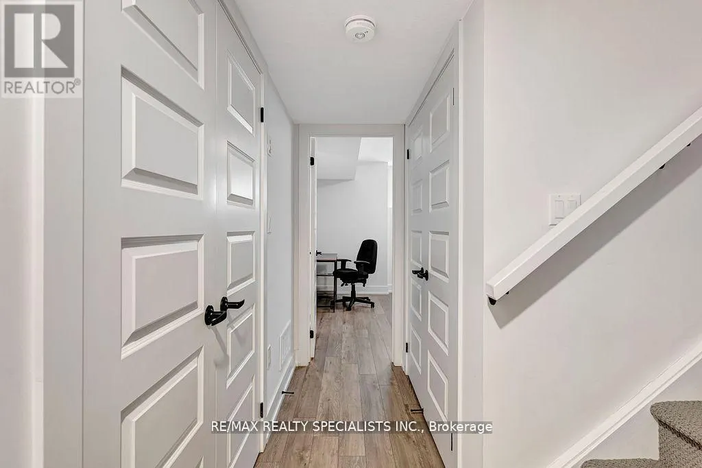 21 - 99 ROGER STREET