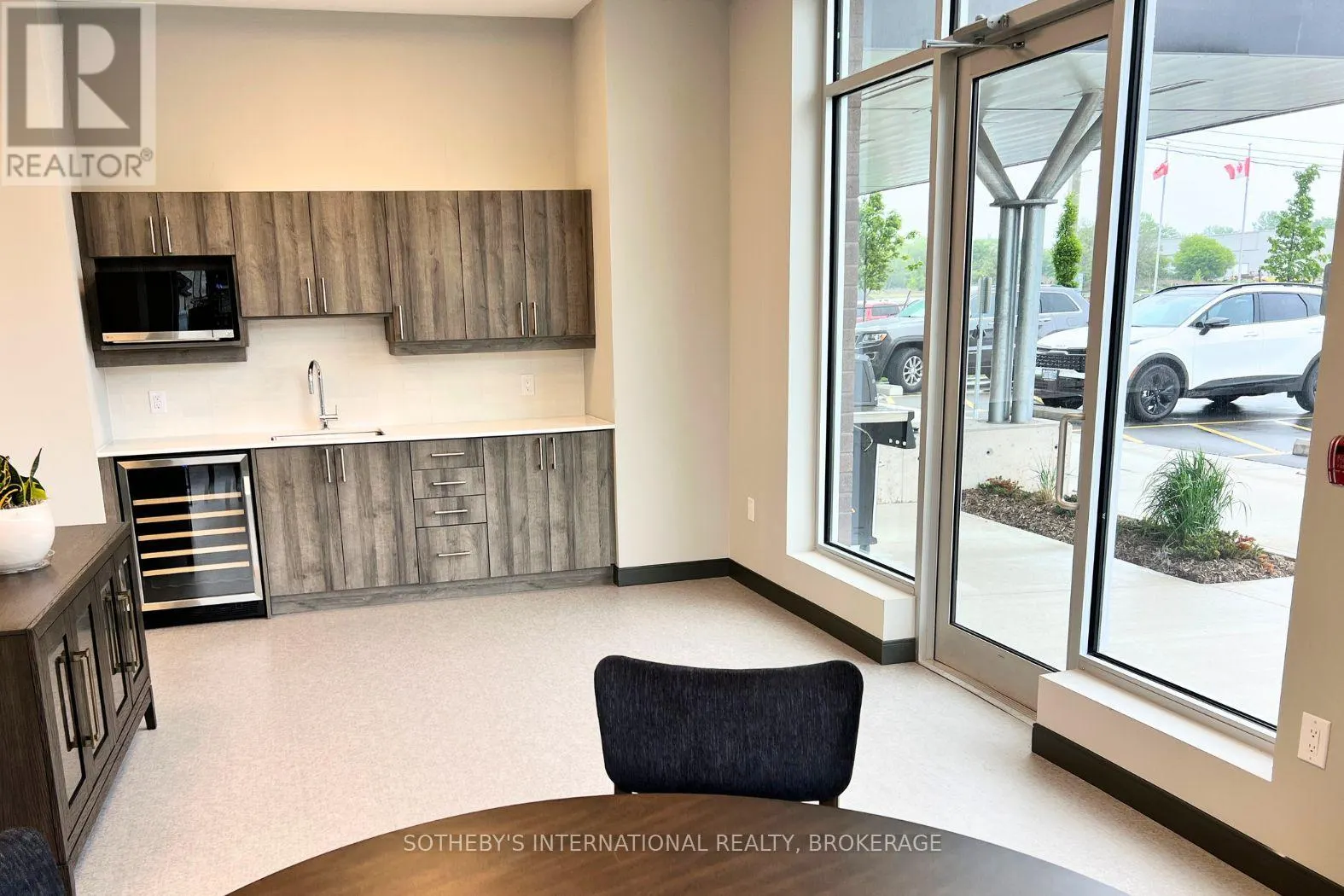 707 - 118 WEST STREET, #707