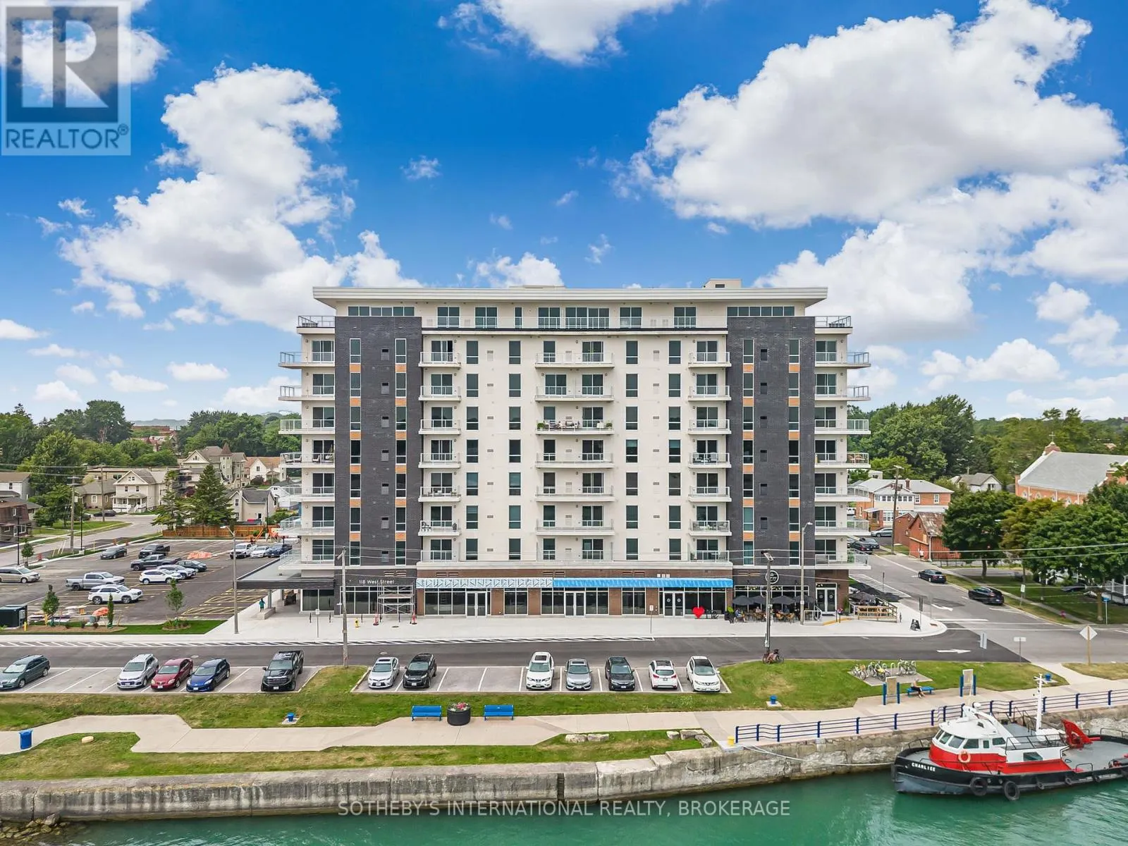 707 - 118 WEST STREET, #707