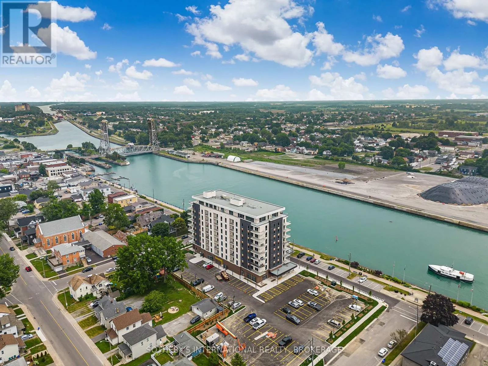 707 - 118 WEST STREET, #707