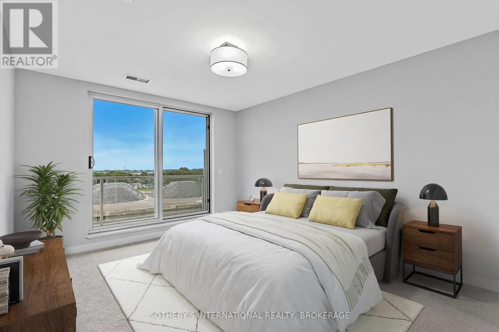 707 - 118 WEST STREET, #707