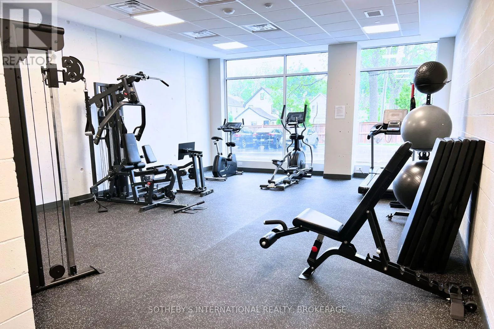 707 - 118 WEST STREET, #707