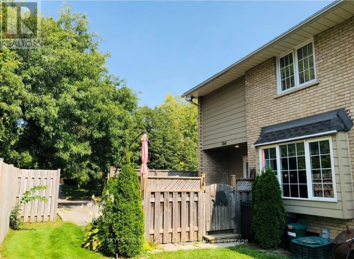 264 HOMESTEAD CRESCENT