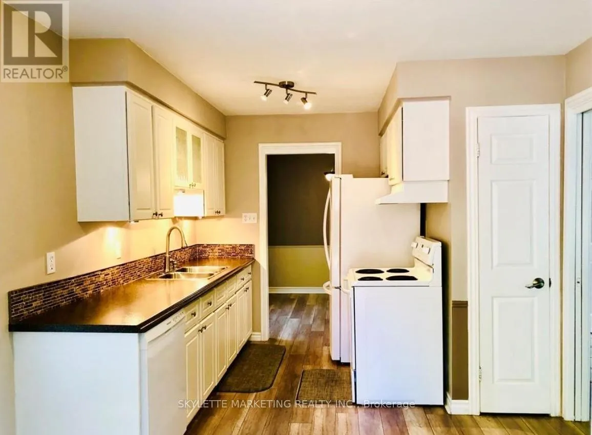 264 HOMESTEAD CRESCENT