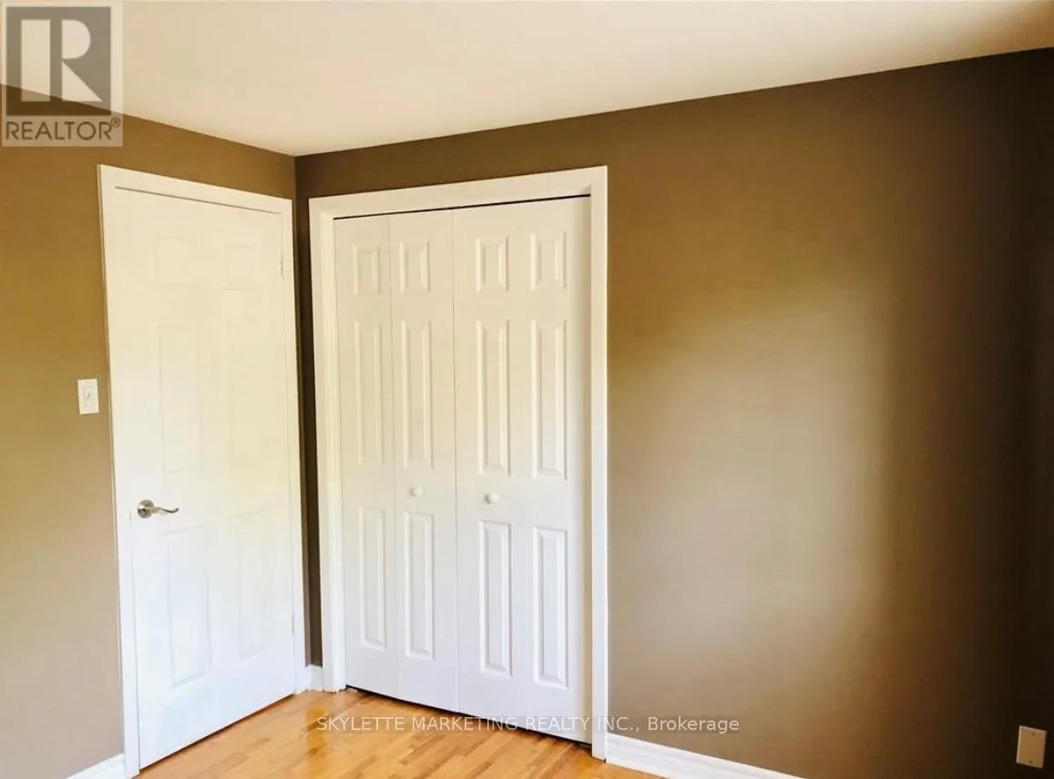 264 HOMESTEAD CRESCENT